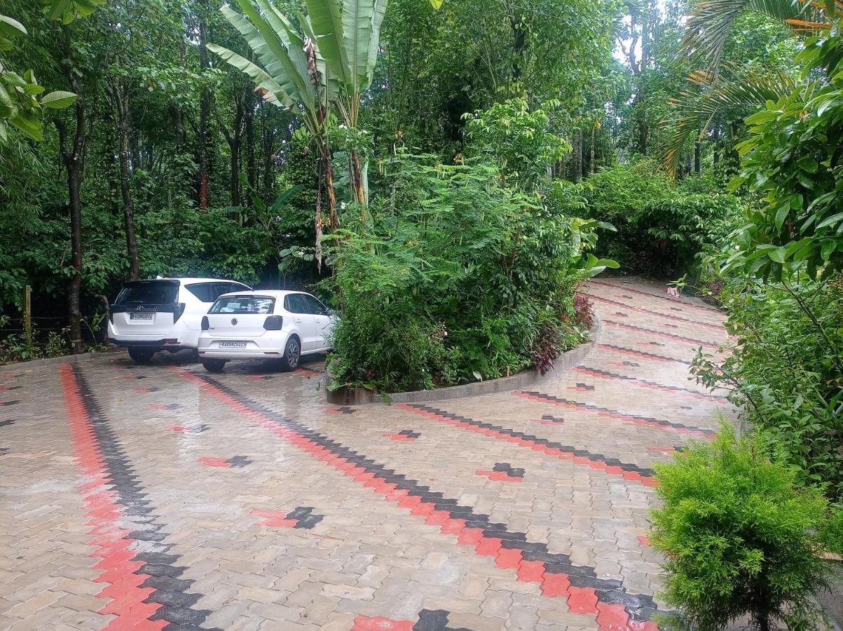 Dreams Home Estate Stay Suntikoppa Exterior foto